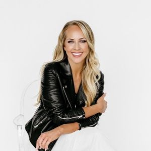 Meet your Posher, Ashlee